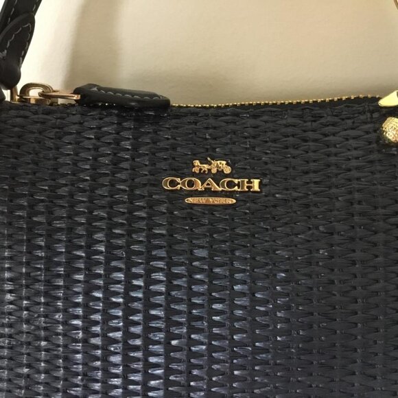 COACH CH215 Straw+Leather Mix Nolita 15 Navy Wristlet & Coach Gold Cherry Charm - Picture 2 of 9